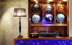 Goldman 25Hours Hotel